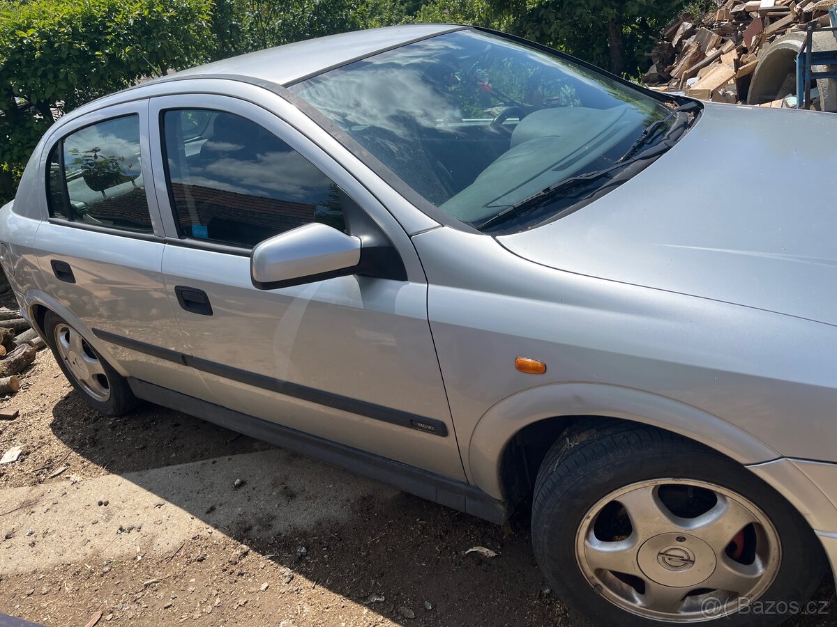 Opel Astra G 1,6 16V X16XEL - 2