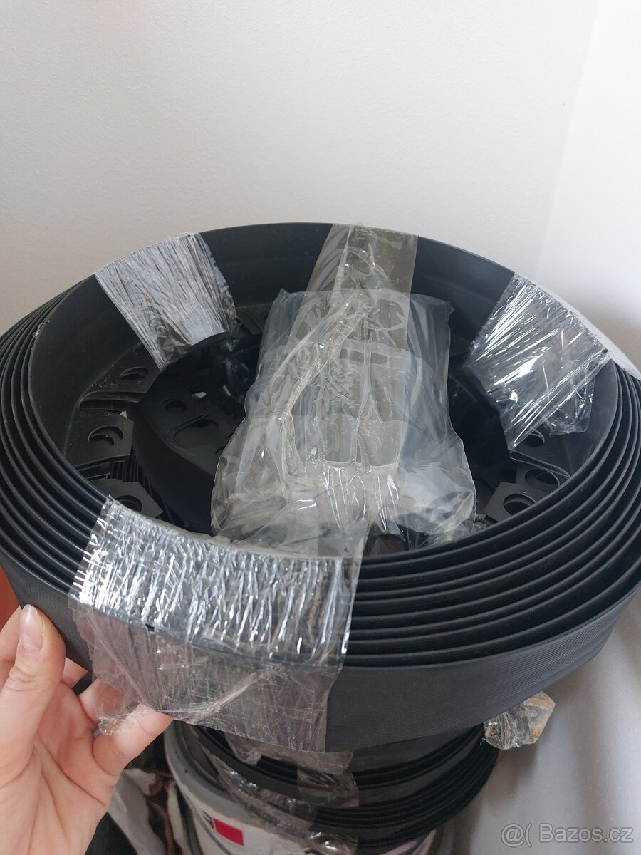 Zahradni zahonovy lem - 2