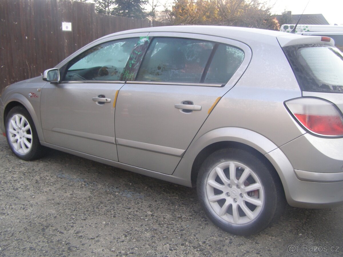Opel Astra 1.8 - 2