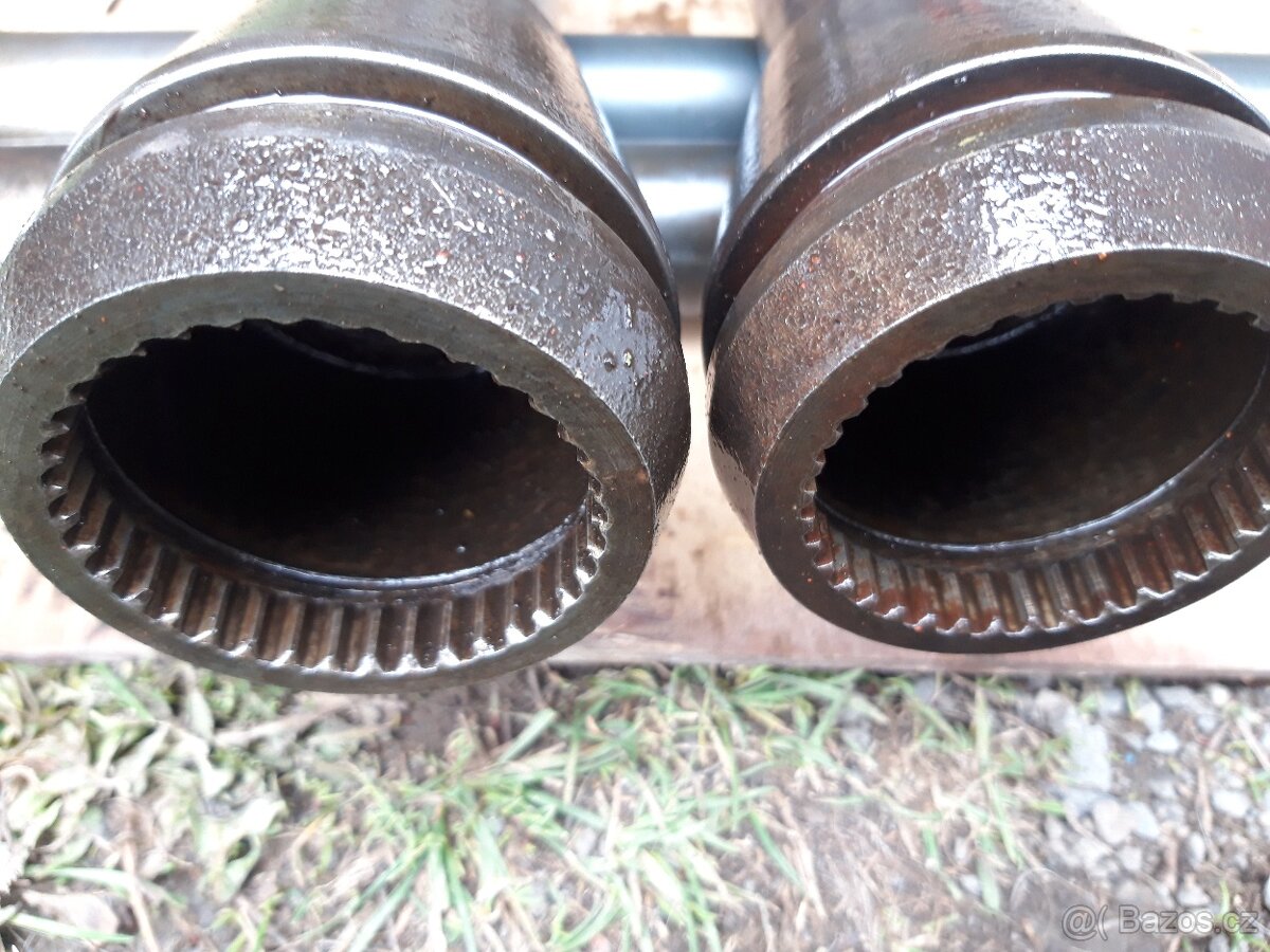 Zetor 7211 náhonové hřídele - 2