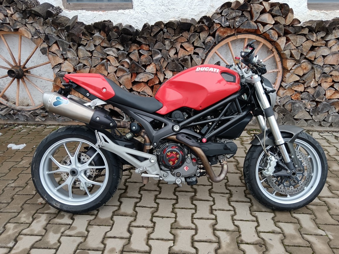 DUCATI MONSTER 1100 - 2