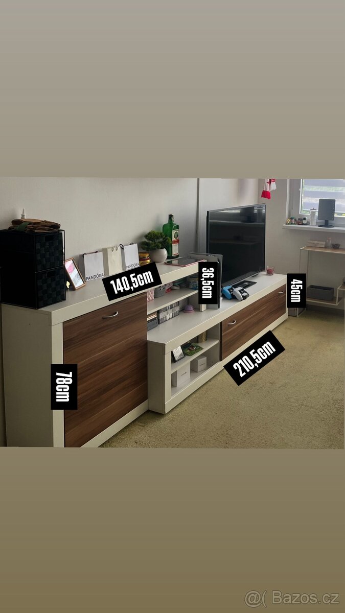 Obývací stěna - 2