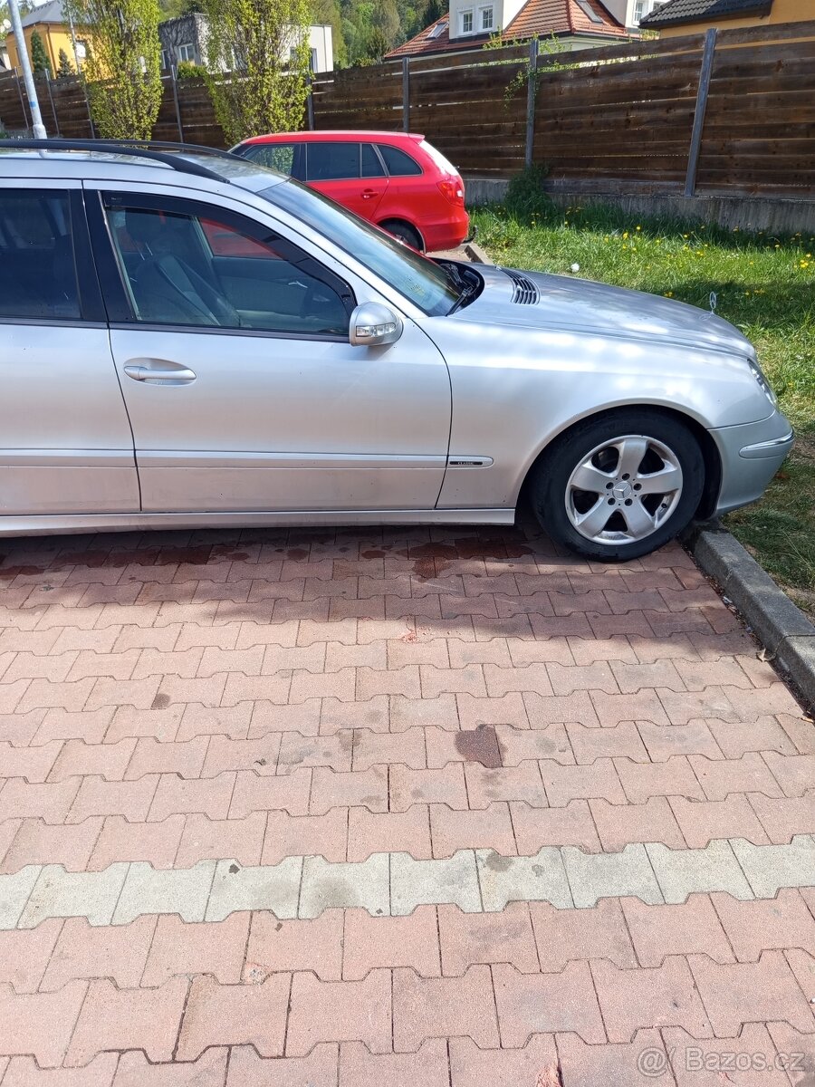 W211 220cdi 110kw automat - 2