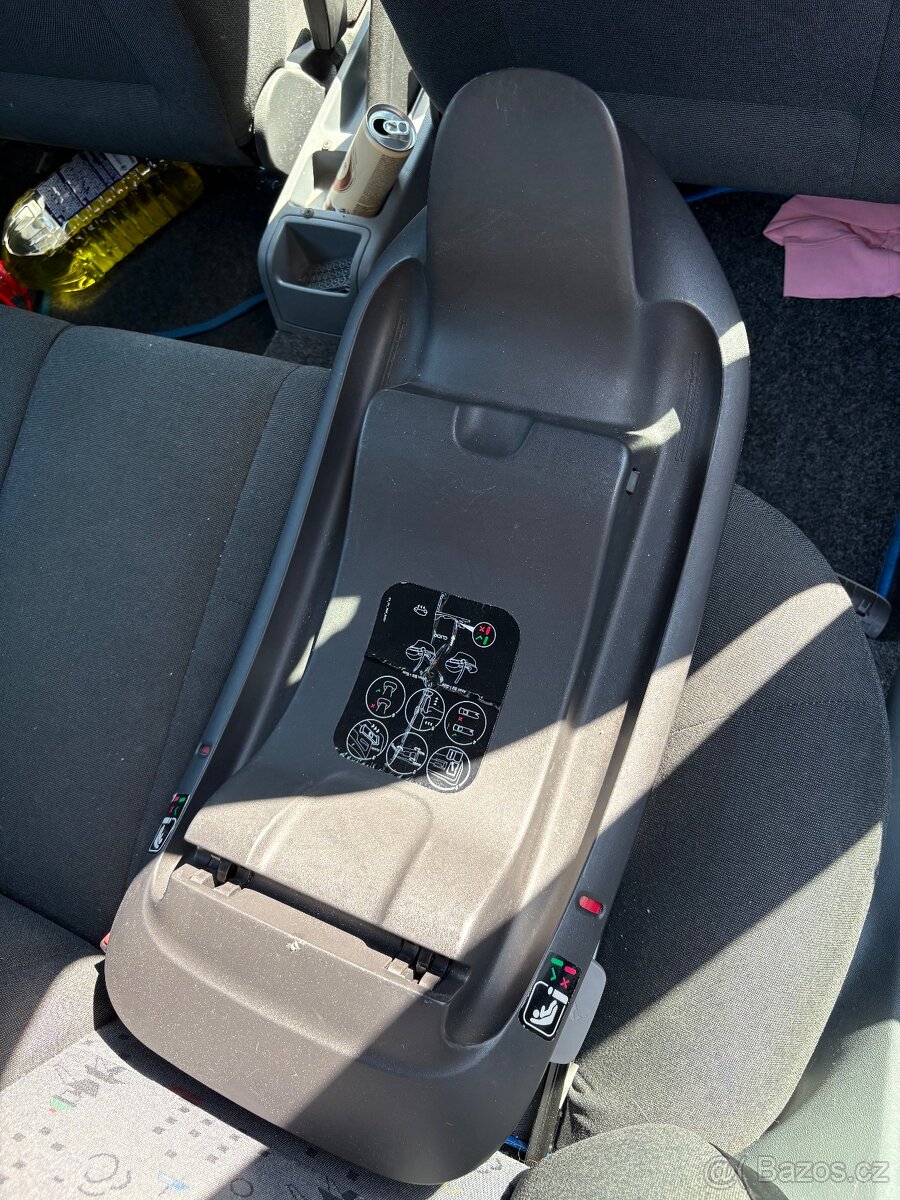 CYBEX autosedačka + IZOFIX - 2