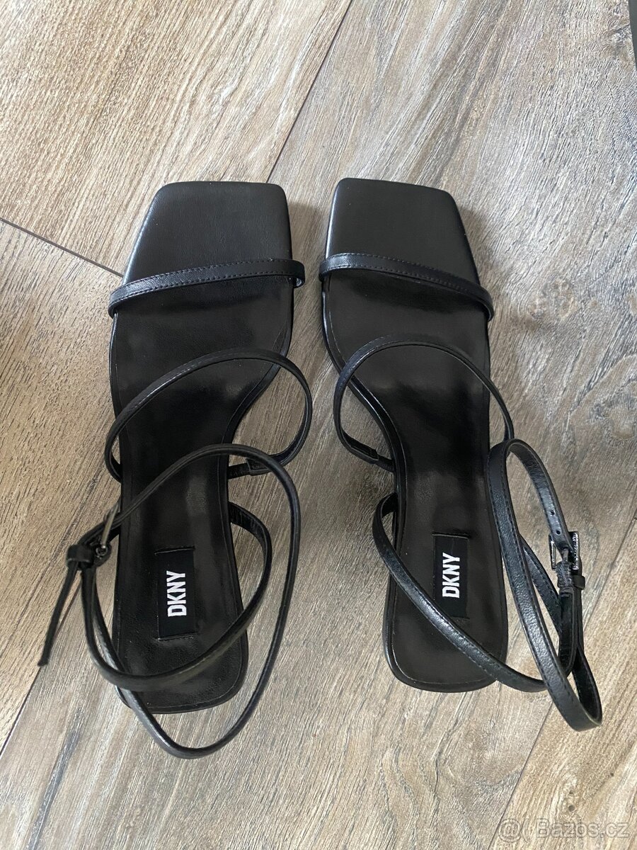 DÁMSKÉ BOTY DKNY 36 - NOVÉ - 2