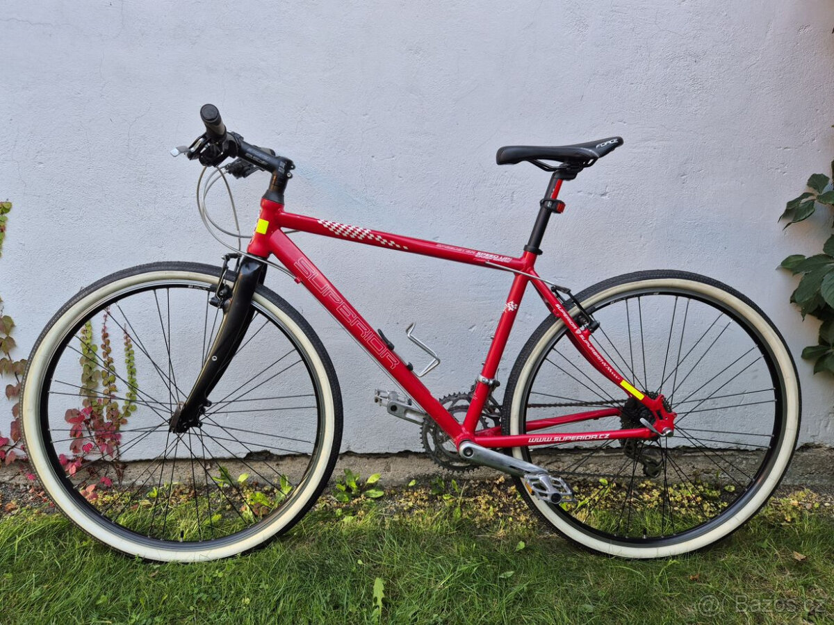 Fitness Superior Speedster vel.19" - 2