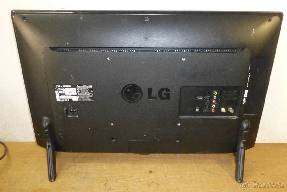 LED televize 80cm LG, 32 palců, nemá DVBT2 - 2