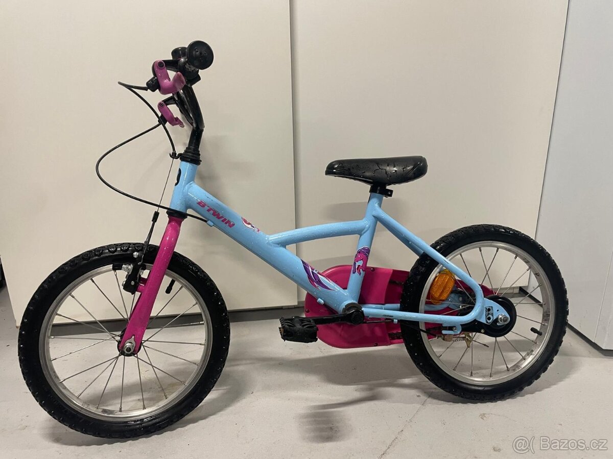 Dětske kolo pro holky 5-6 let - 2