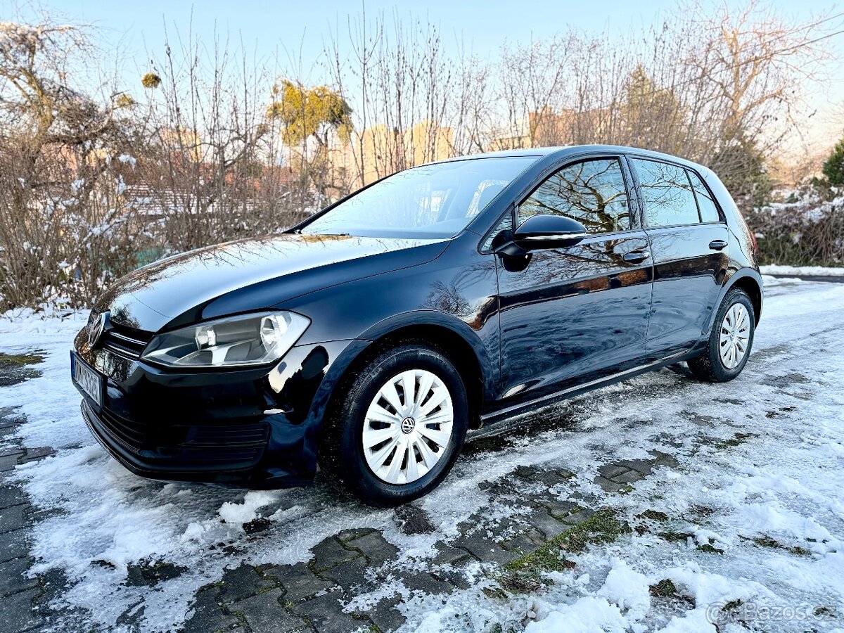 Volkwagěn Golf 1.2TSi 66kW, 9/2015, jen 89tkm. - 2