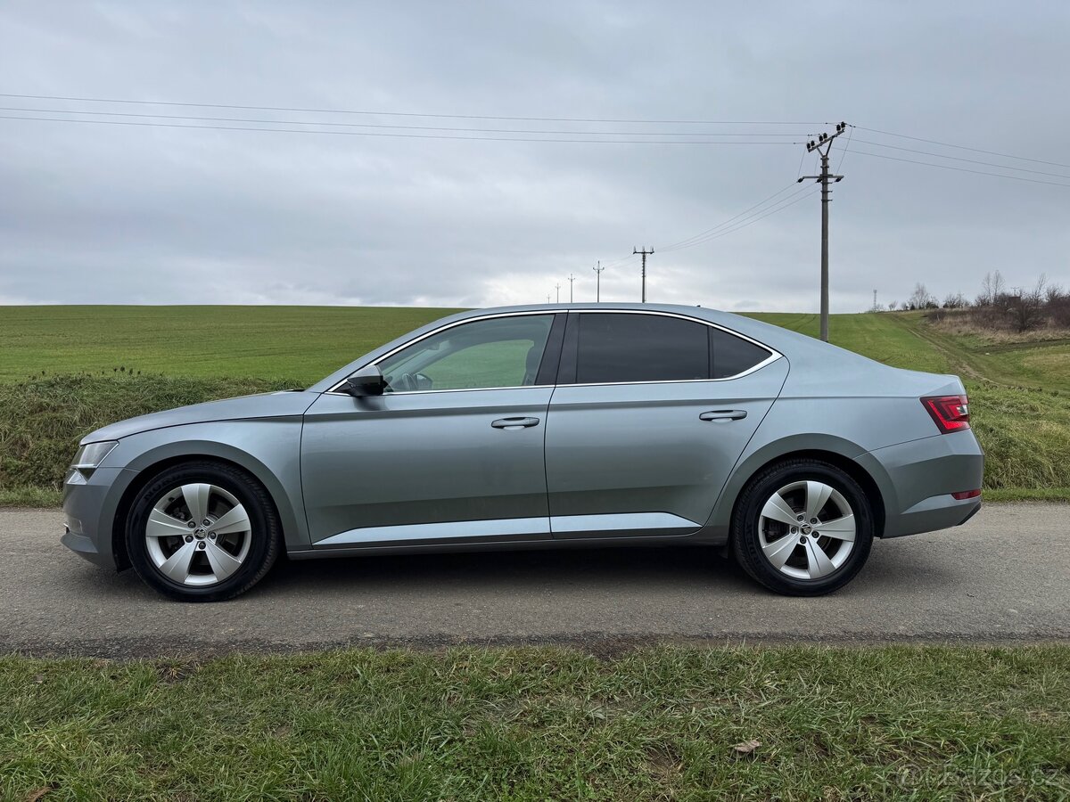 Škoda Superb 3 2.0 Tdi 110 Kw DSG Rok 10/2018 - 2