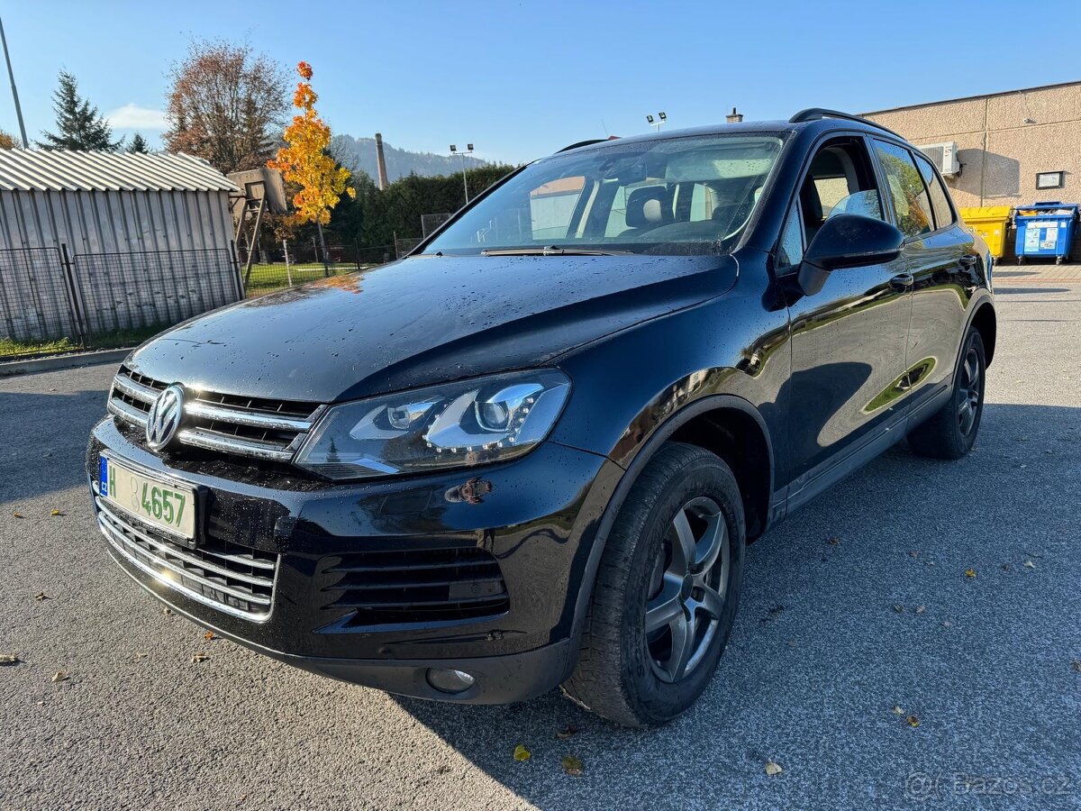 Volkswagen Touareg - 2