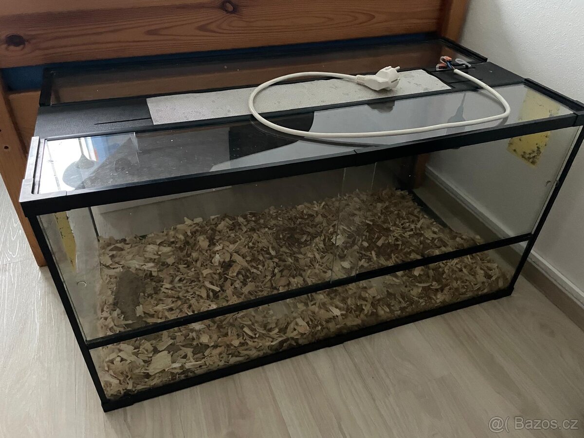 Terárium pro suchozemskou želvu - 2