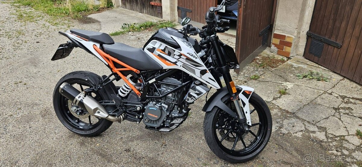 KTM duke 125 - 2