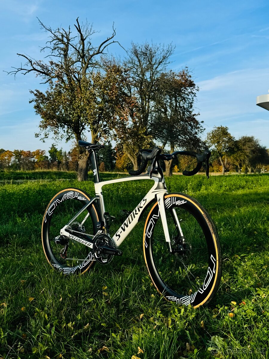 Specialized S-Works Venge Vias disc watt, ceramic, sram red - 2