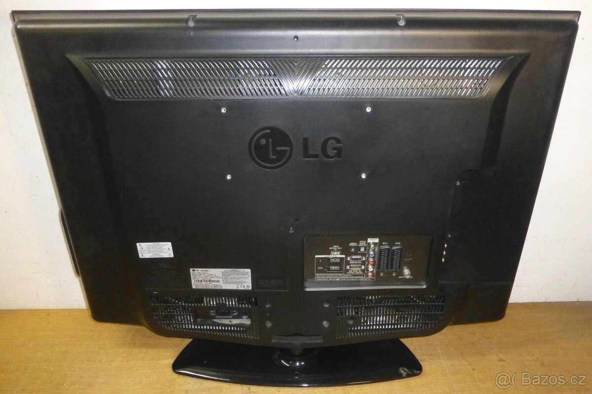LCD televize 81 cm LG, 32 palců, nemá DVBT2 - 2