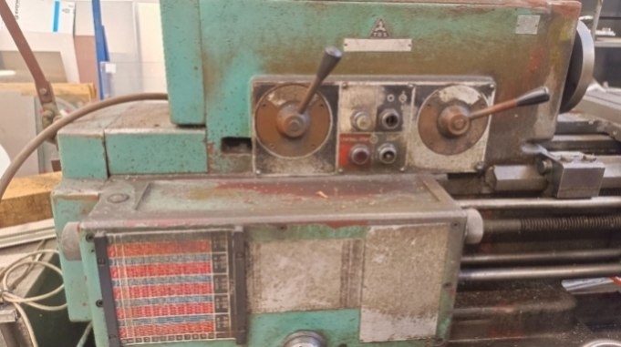 Použitý soustruh SV 18 RA/750 - 2