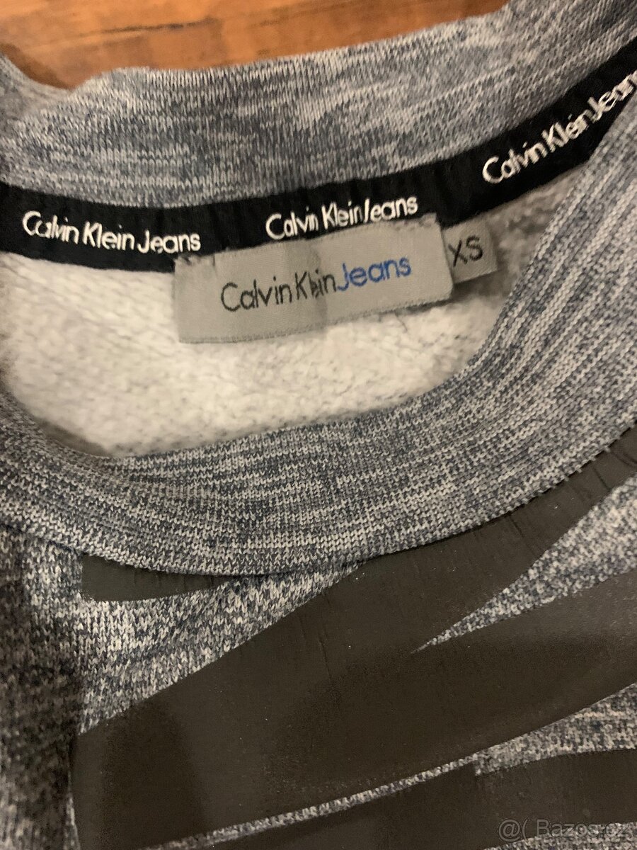 Calvin Klein mikina - 2