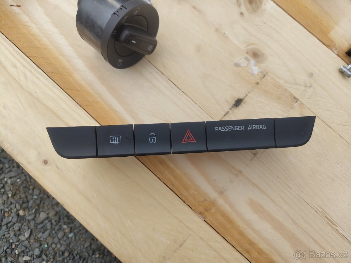 Elektronické díly Fabia III - 2