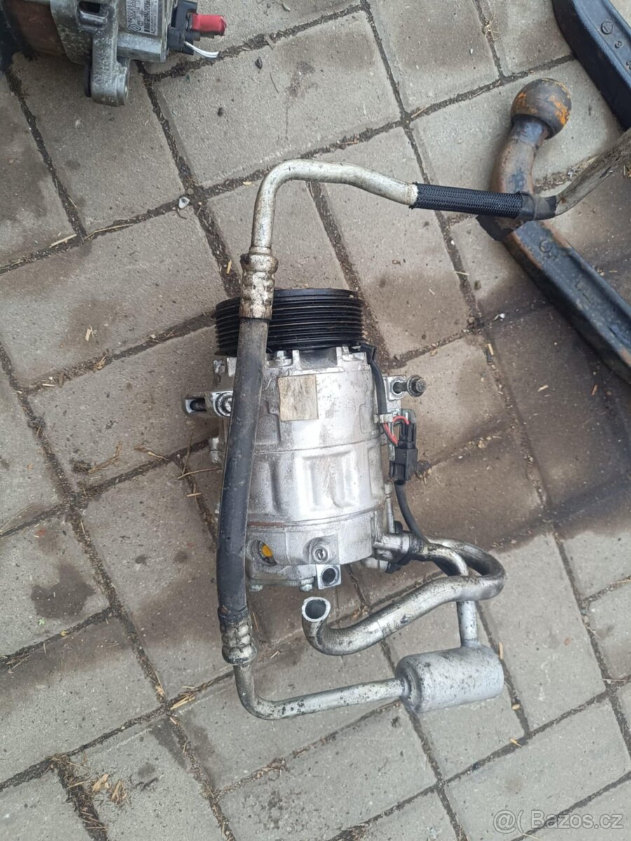 Espace IV klima kompresor - 2