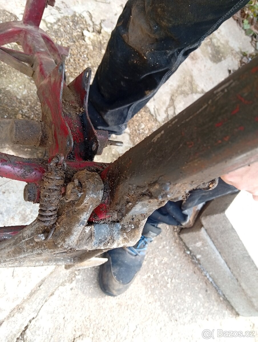 Jawa 350/354 Rám - 2