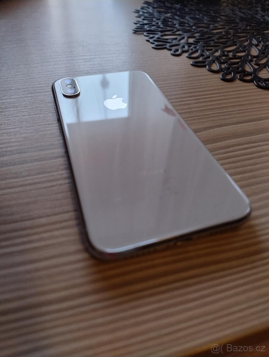 iPhone X 64Gb kapacita 100% - 2