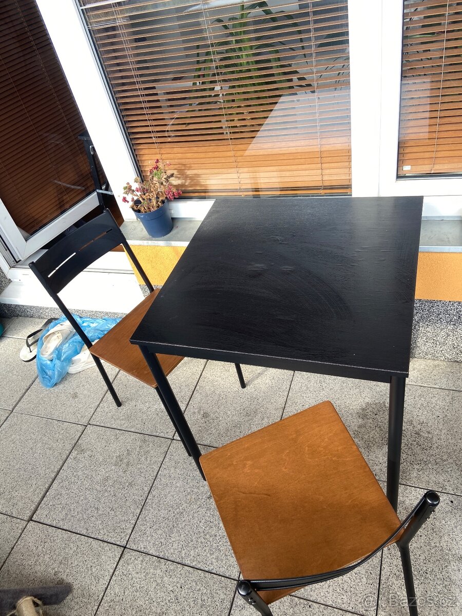 Stůl s židlemi IKEA - 2