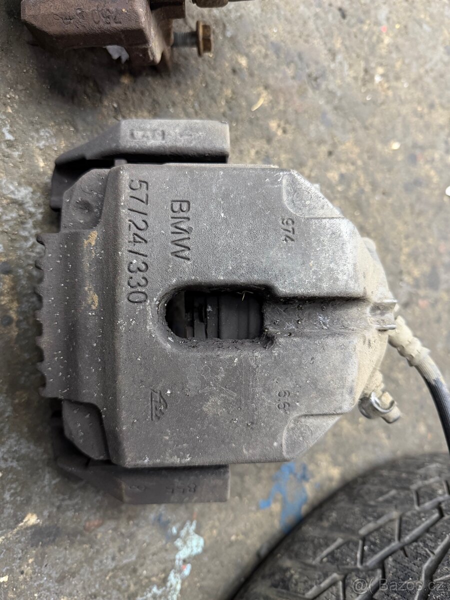 Bmw e90 e91 brzdice 330d - 2