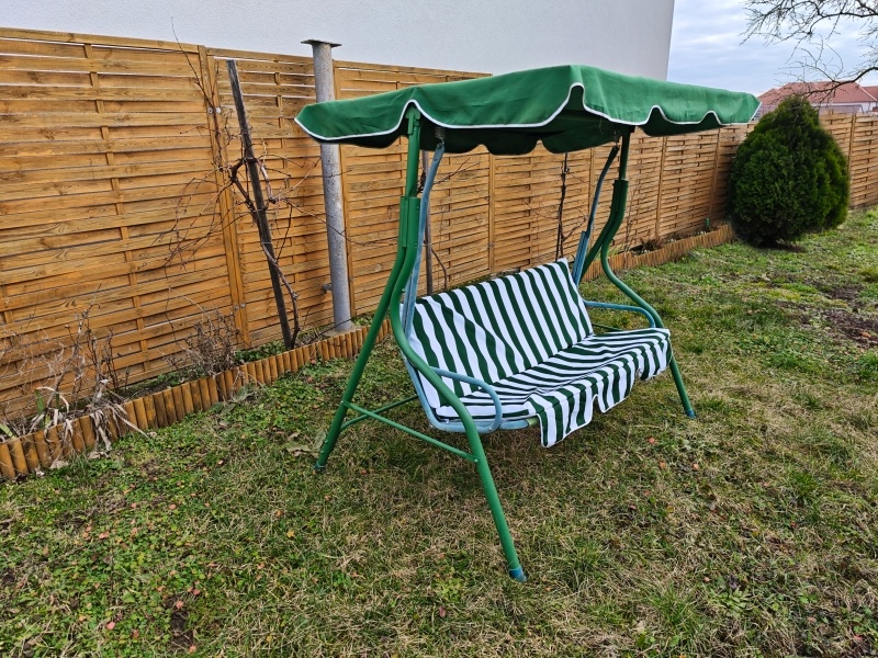 Houpačka s polstrováním a se stříškou - 2