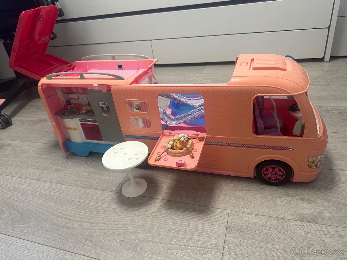 Barbie karavan - 2
