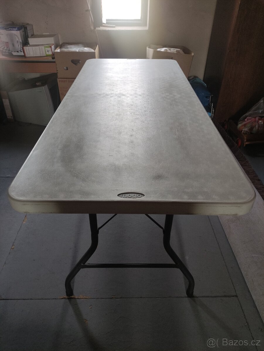 plastový skládací stůl - 2