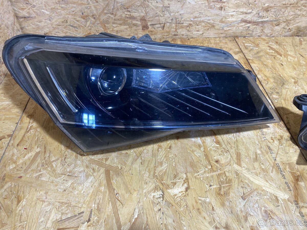 XENONY SUPERB III - 2