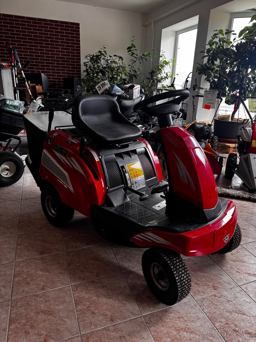 Sekací traktůrek Hecht 5162 - 2