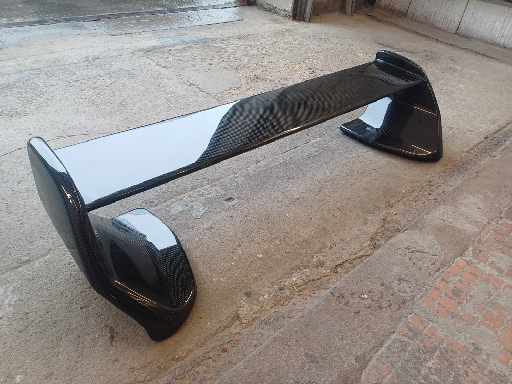 Karbon křídlo Impreza - 2