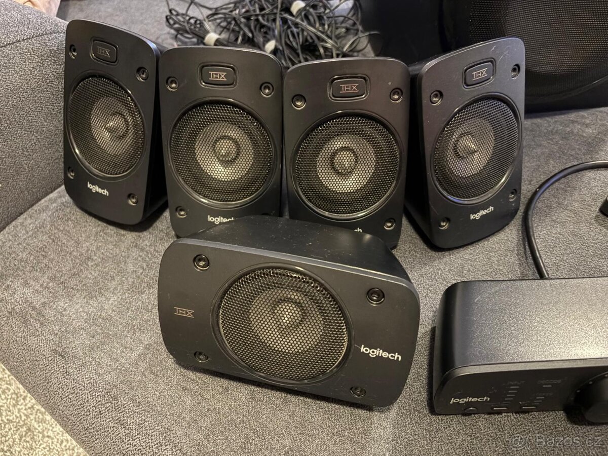 Logitech Z906 5.1 systém - 2