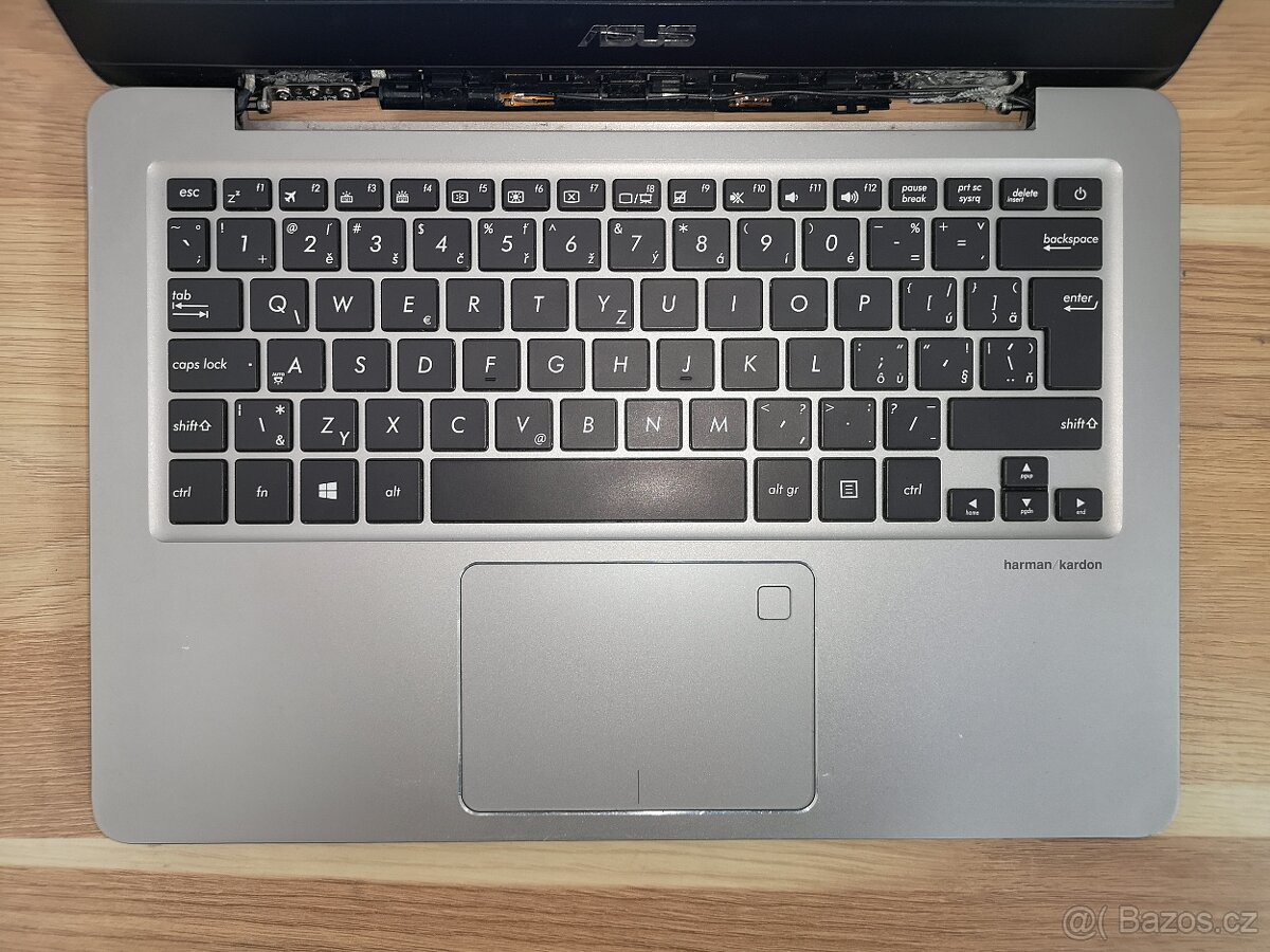Notebook Asus ZenBook UX310U - 2