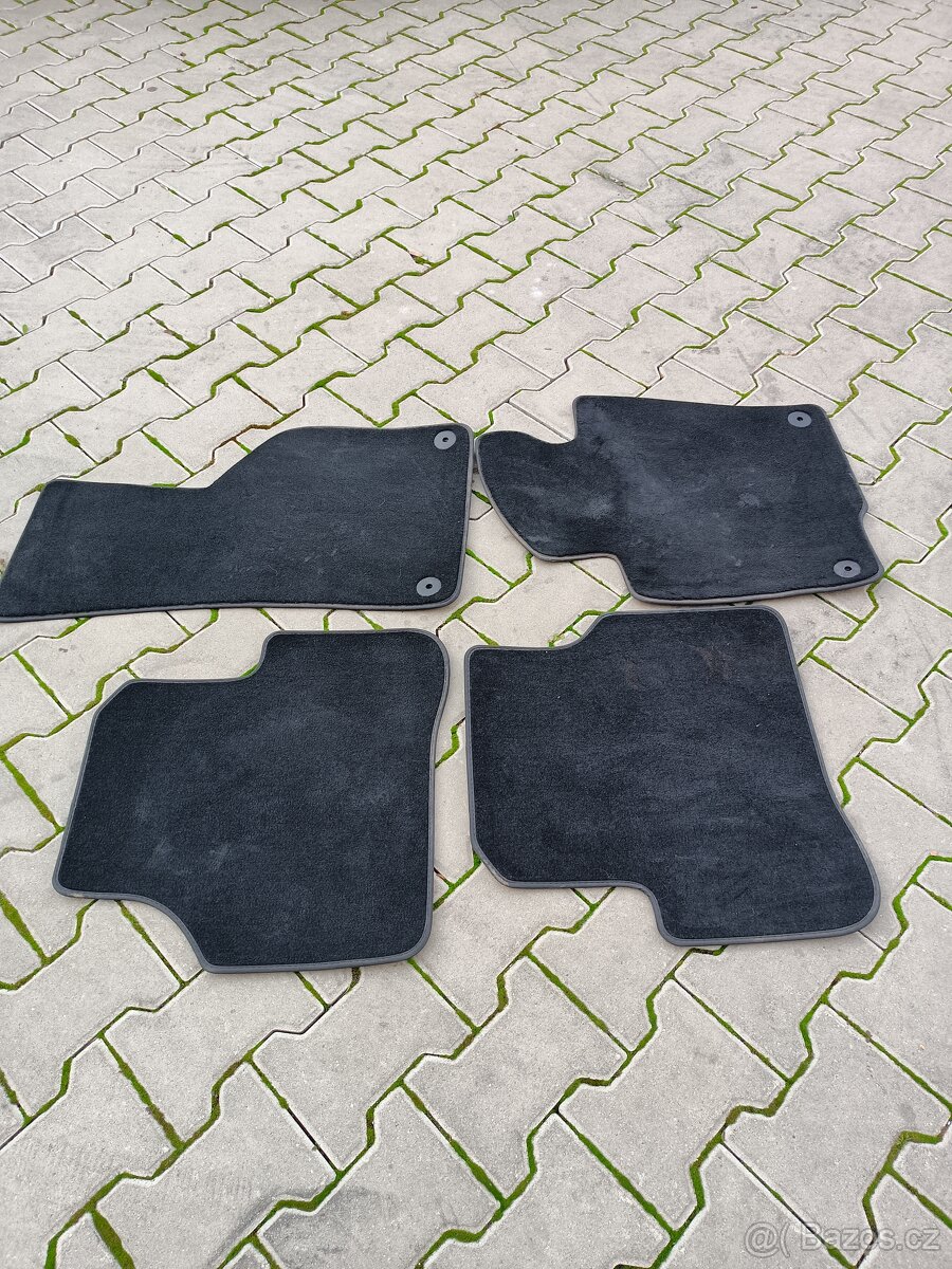 Prodám na cc3 textilní koberce+ síť do kufru - 2