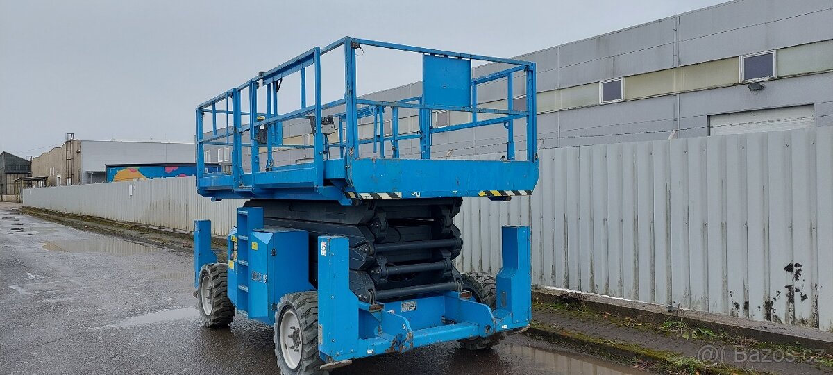 TERÉNNÍ NŮŽKOVÁ PLOŠINA ATN CX15 pohon 4x4 nosnost 700 kg - 2