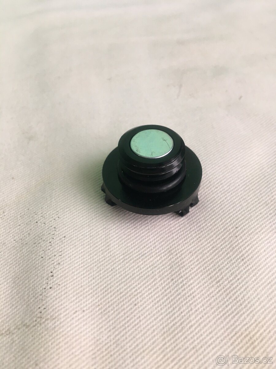 Olejové víčko YZF - 2