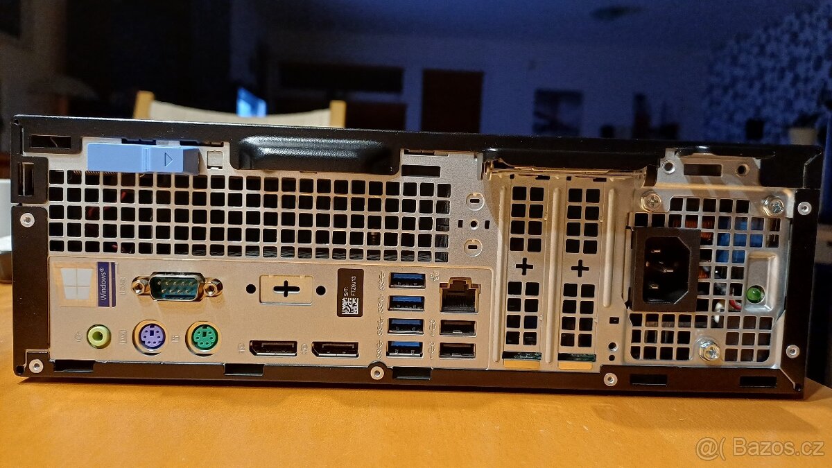 Kompaktní PC Dell OptiPlex 7070 - 2