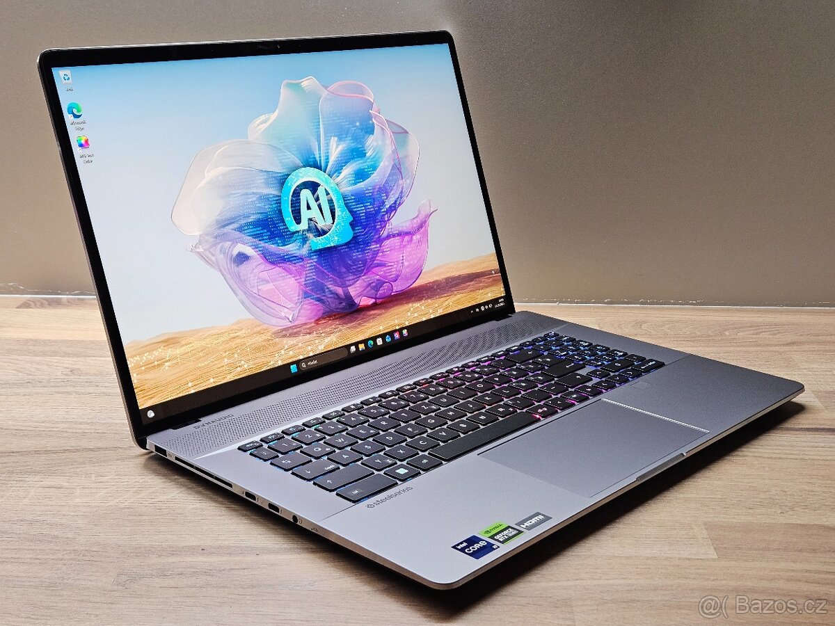 17" 165HZ DOTYKOVÝ_MSI CREATOR Z17HX_i9_64GB_RTX 4070 8GB - 2