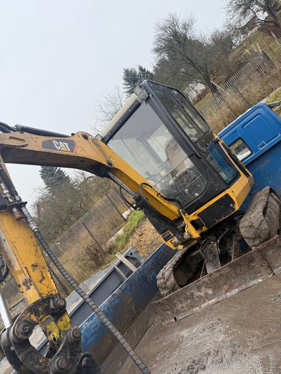 Cat 301.8C 2012 - 2