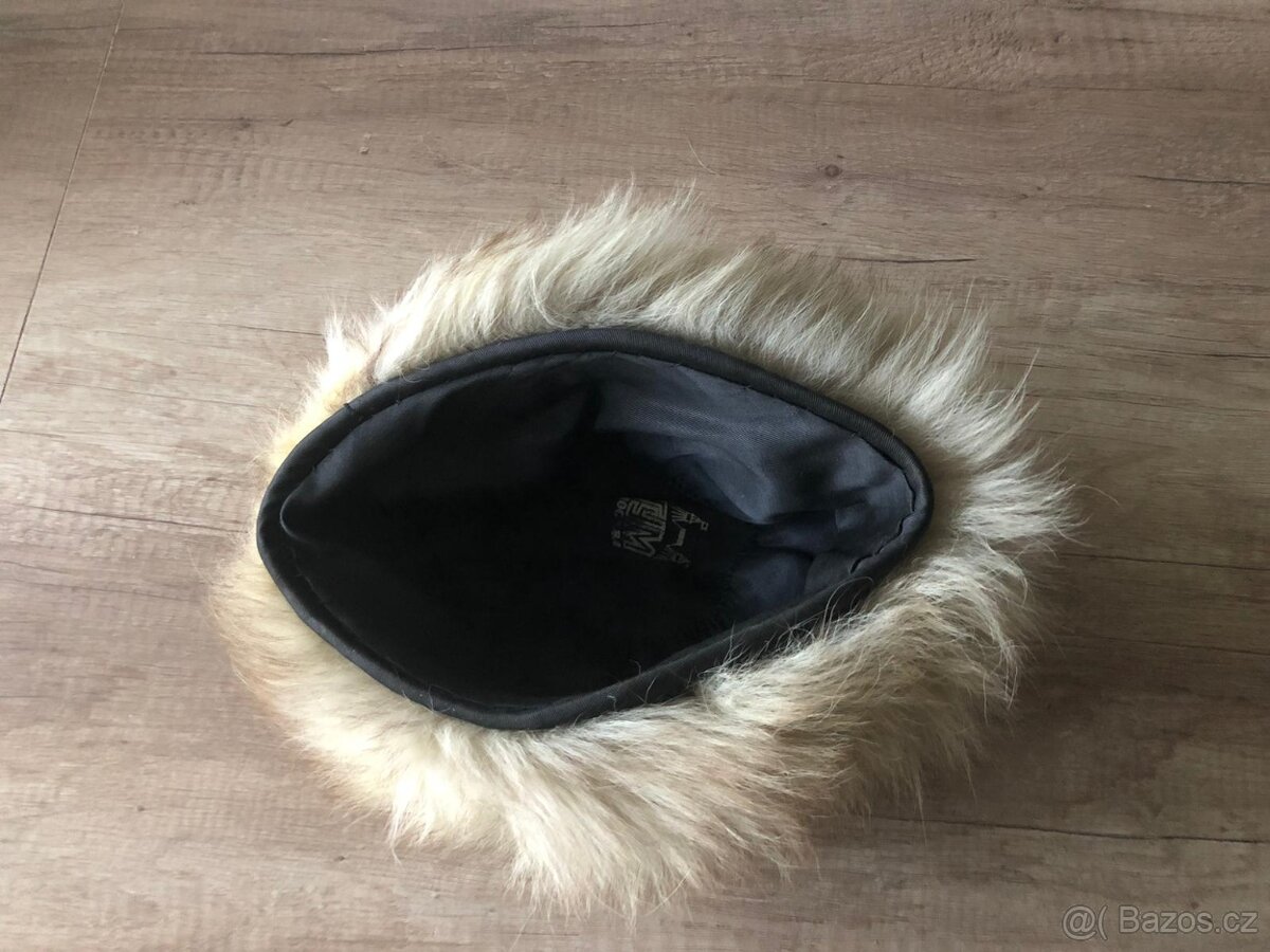 KOŽEŠINOVÁ ČEPICE A LÍMCE - 2