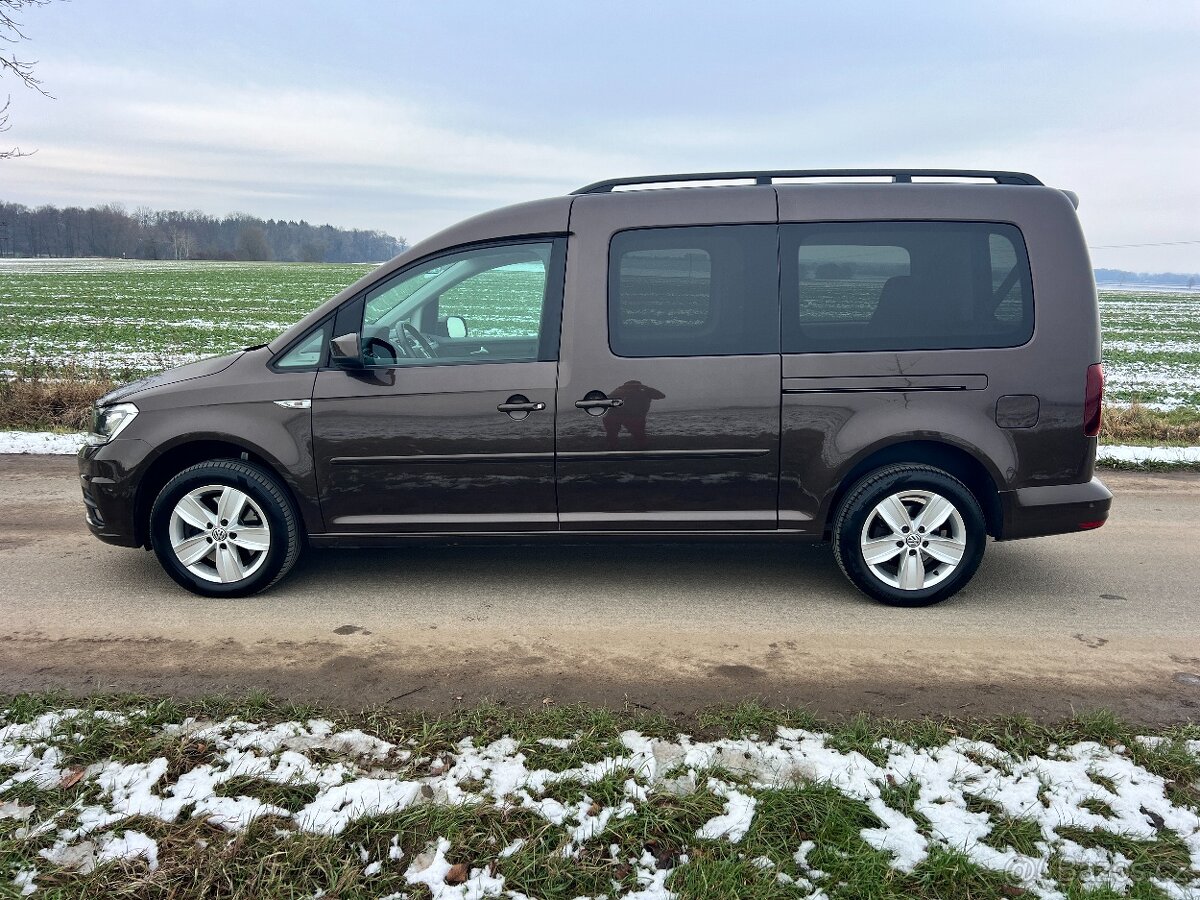 ► VW CADDY MAXI 2.0TDI XENON-LED-NAVI-TAŽNÉ-7 MÍST -21%DPH - 2