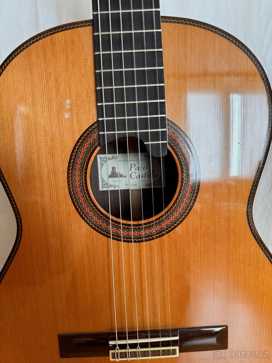 koncertní kytara Paco Castillo Classic 205 - 2