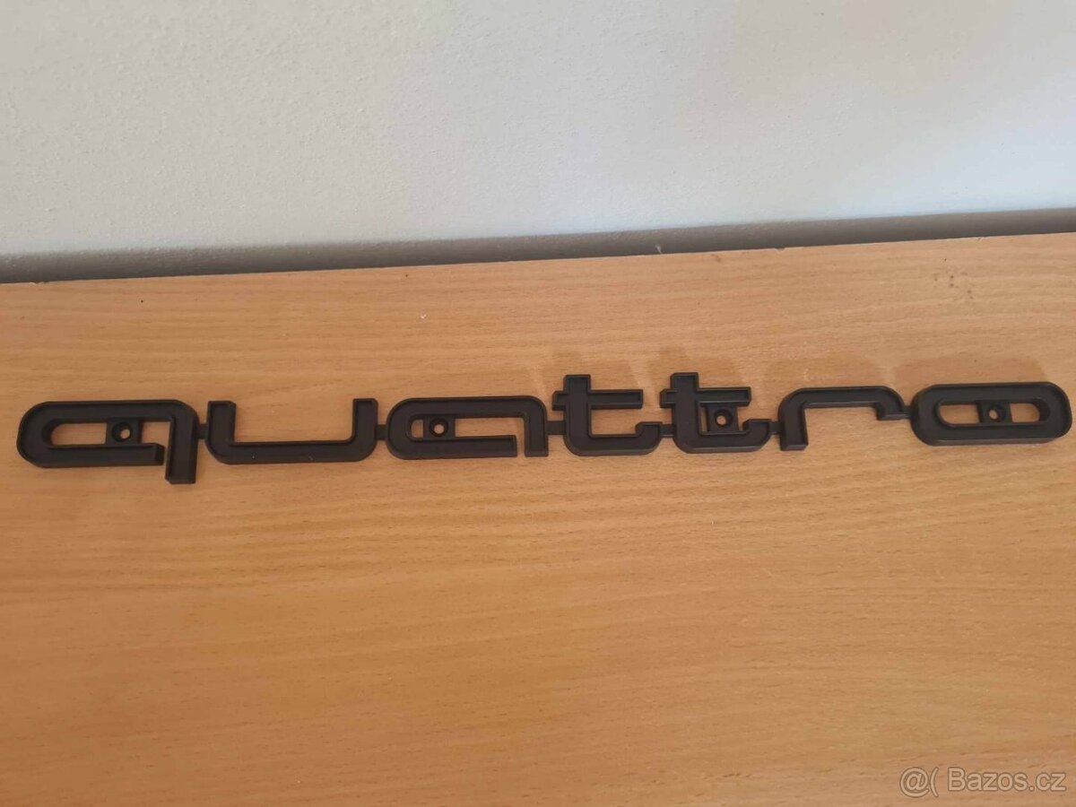 Veľký nápis QUATTRO pre AUDI chrom, čierne, červene. - 2