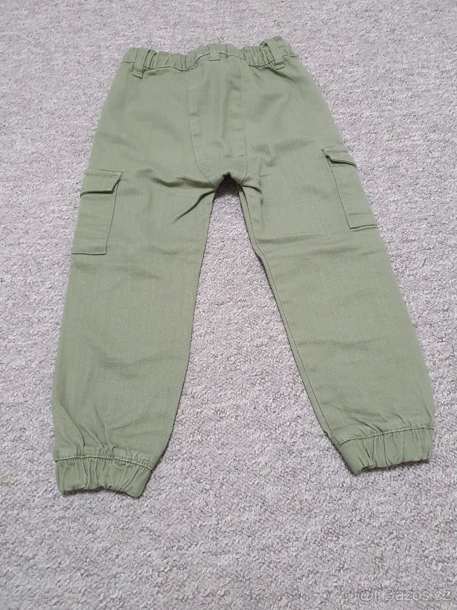 Dětské kalhoty vel. 104 - 2