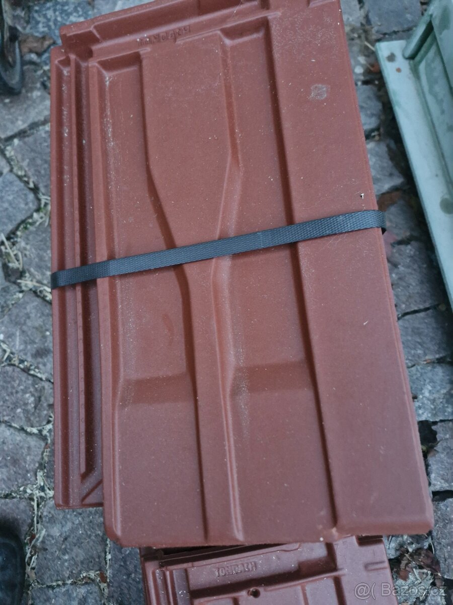 Větraci střešní tašky Tondach renoton 14 - 2