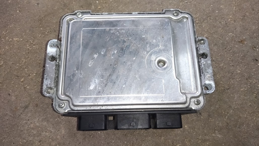 řídící jednotka 1.6TDCI Ford Focus 6BUB - 2