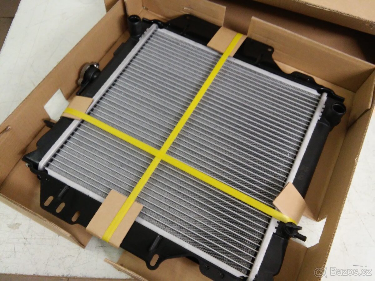 Chladič Suzuki Samurai. - 2