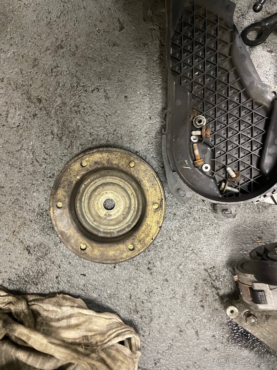 Díly z motoru Ford 2.0 TDCi - 2